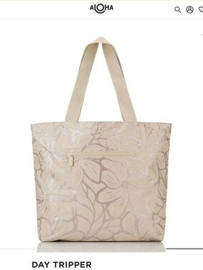 ALOHA Collection Gorgeous Backyard in a Metallic Blush Pink/Sand Day Tripper